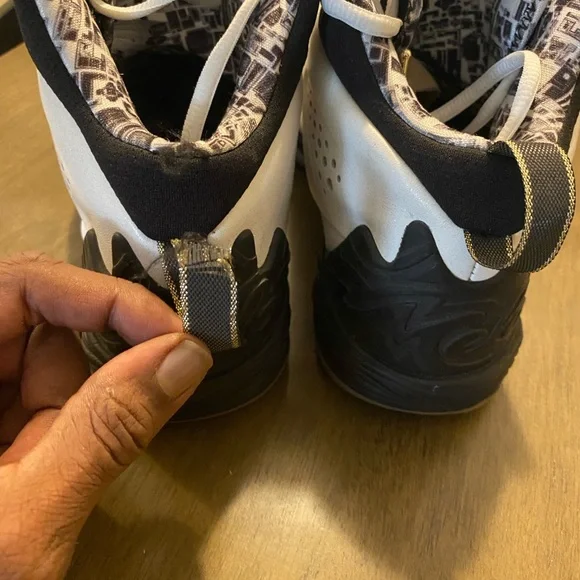 Air Jordan Melo M10 JBC size 9 - Picture 5 of 7